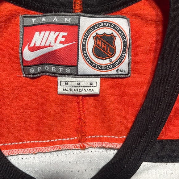 Philadelphia Flyers Nike Jersey - Picture 4 of 5
